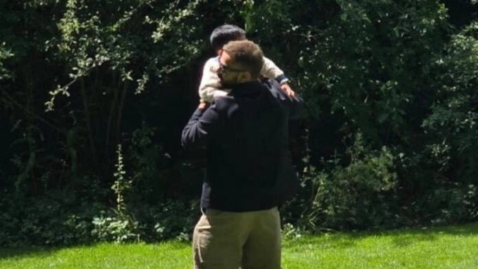 Virat Kohli And Anushka Sharma’s Relaxed UK Outing Delights Fans Virat Kohli And Anushka Sharma's Relaxed UK Outing Delights Fans