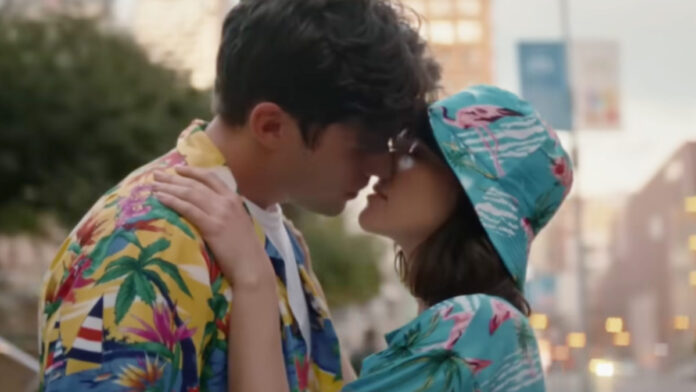 Voicemails For Isabelle Review: The Netflix Romance That Will Leave You Emotional Voicemails For Isabelle Review: The Netflix Romance That Will Leave You Emotional