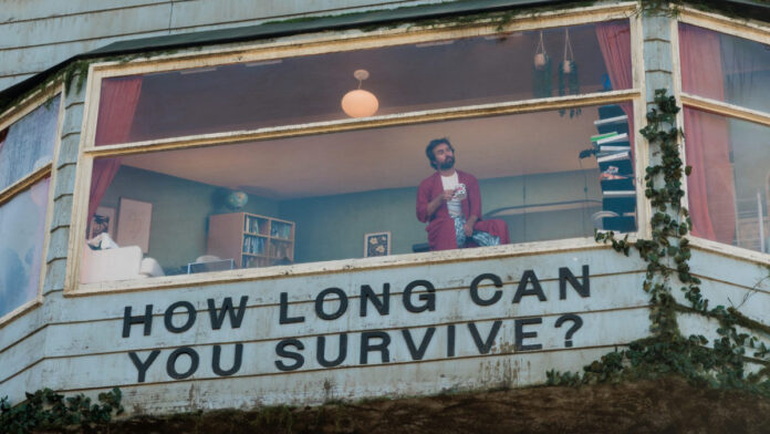 Netflix Turns Billboard Into A Room And Keeps A Man Inside Netflix Turns Billboard Into A Room And Keeps A Man Inside Until August 8